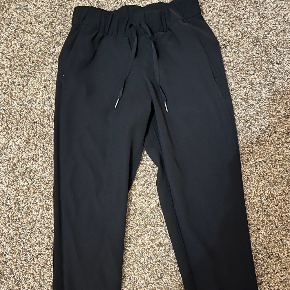 Lululemon Joggers NWOT